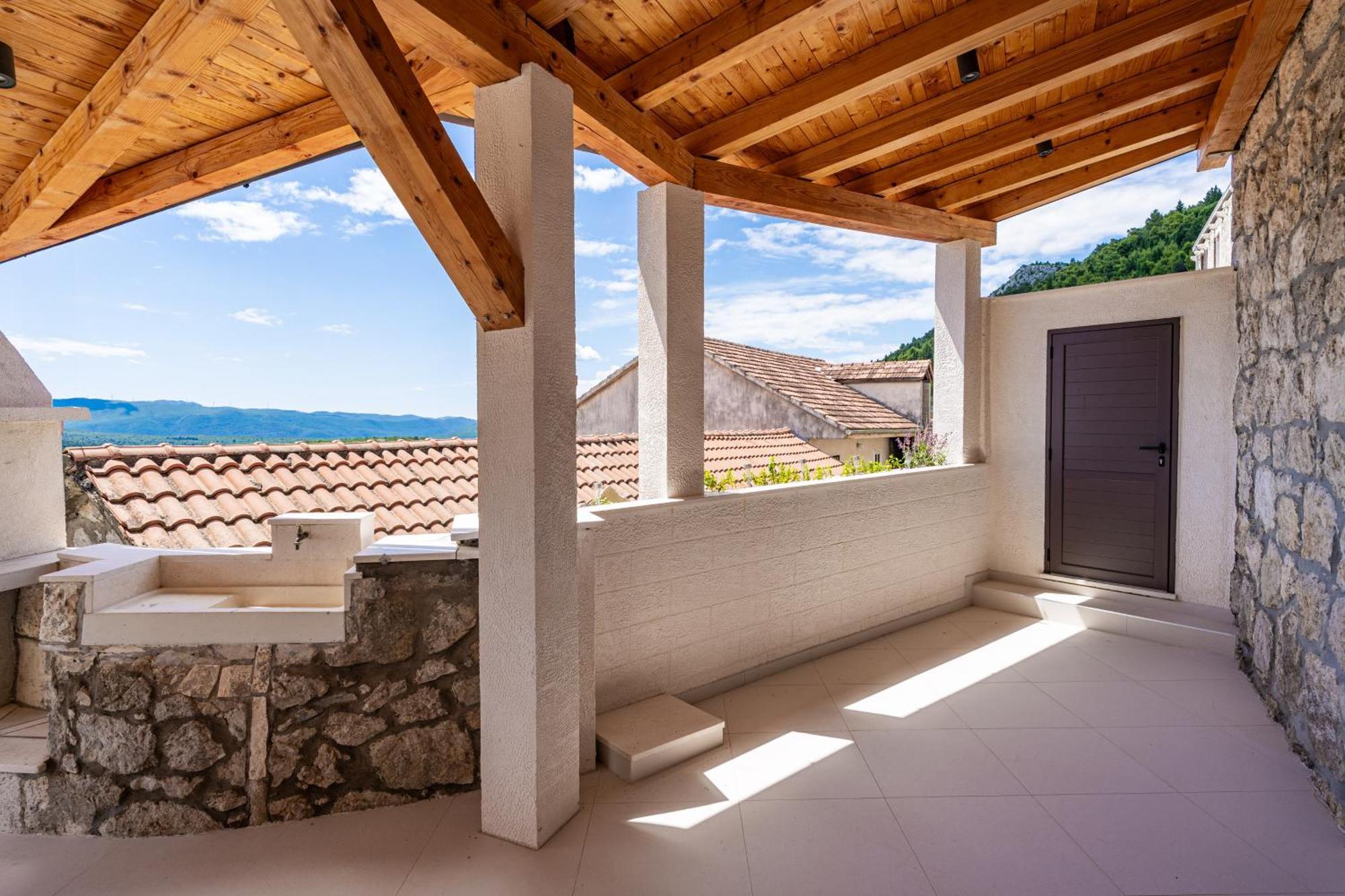 Private Pool Villa - Meditteranean Peace สลาโน ภายนอก รูปภาพ