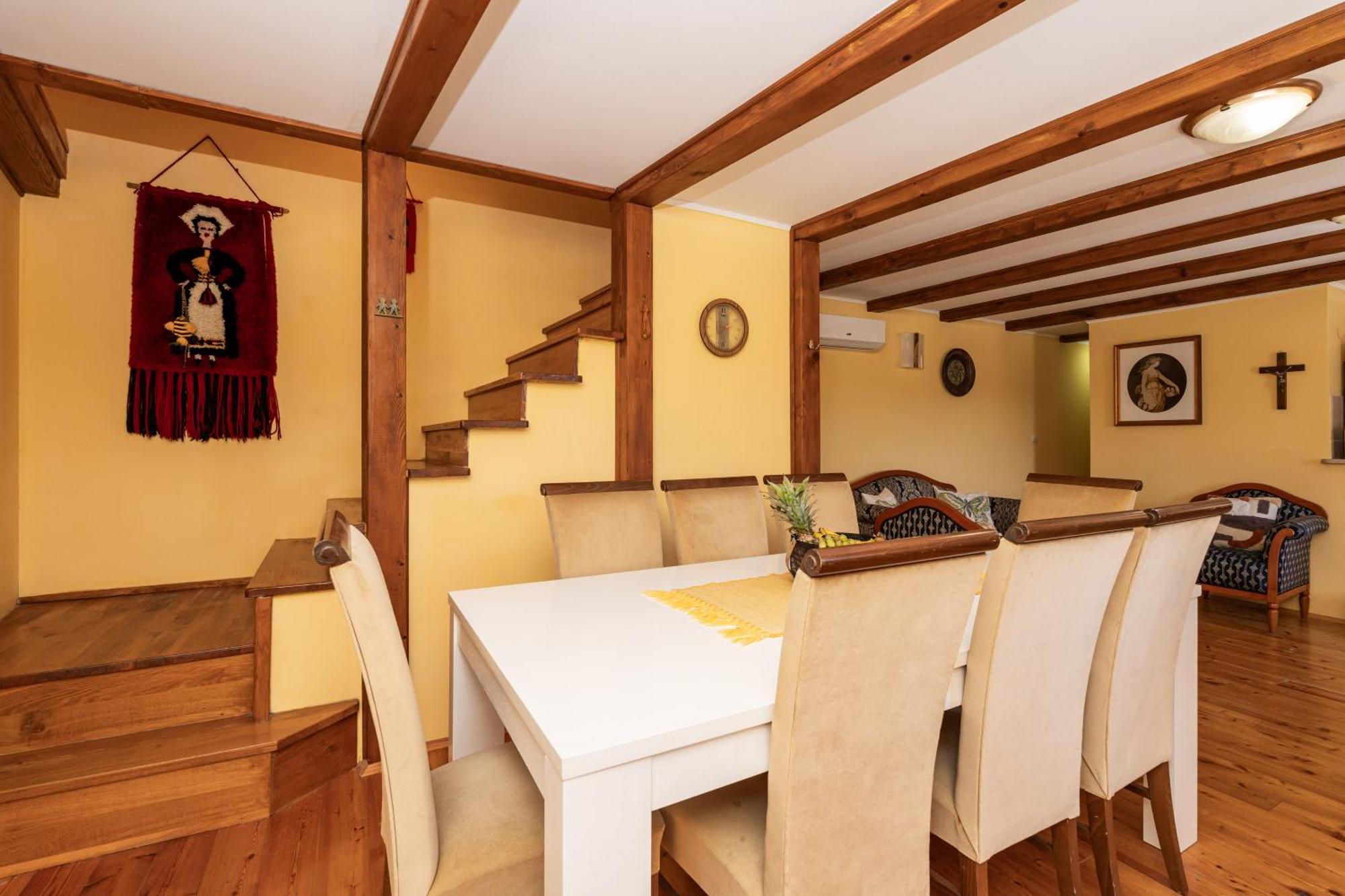 Private Pool Villa - Meditteranean Peace สลาโน ภายนอก รูปภาพ